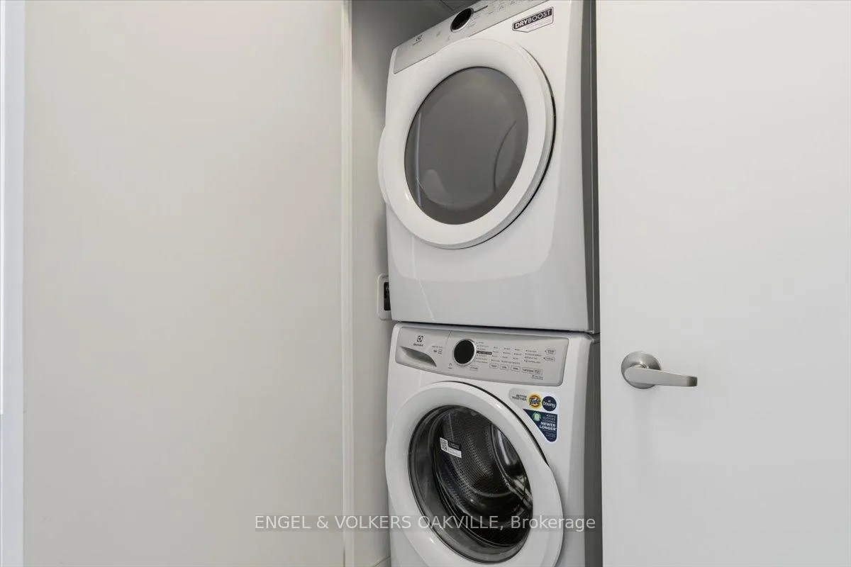 Photo 14 of Unit 210, 2088 James Street, Burlington, Brant — HOMEH