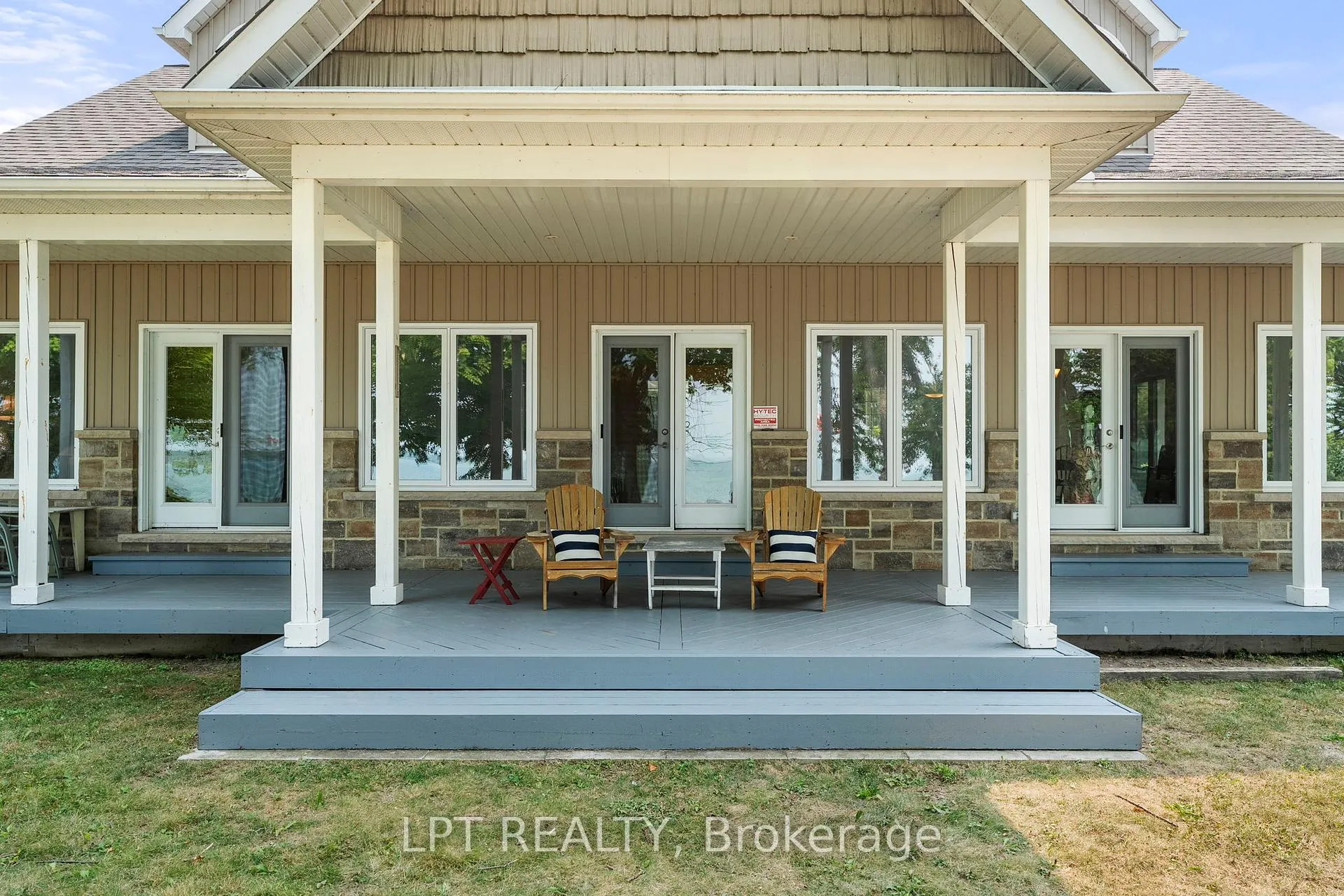 Photo 35 of 22 Blue Heron Drive, Georgina, Virginia — HOMEH