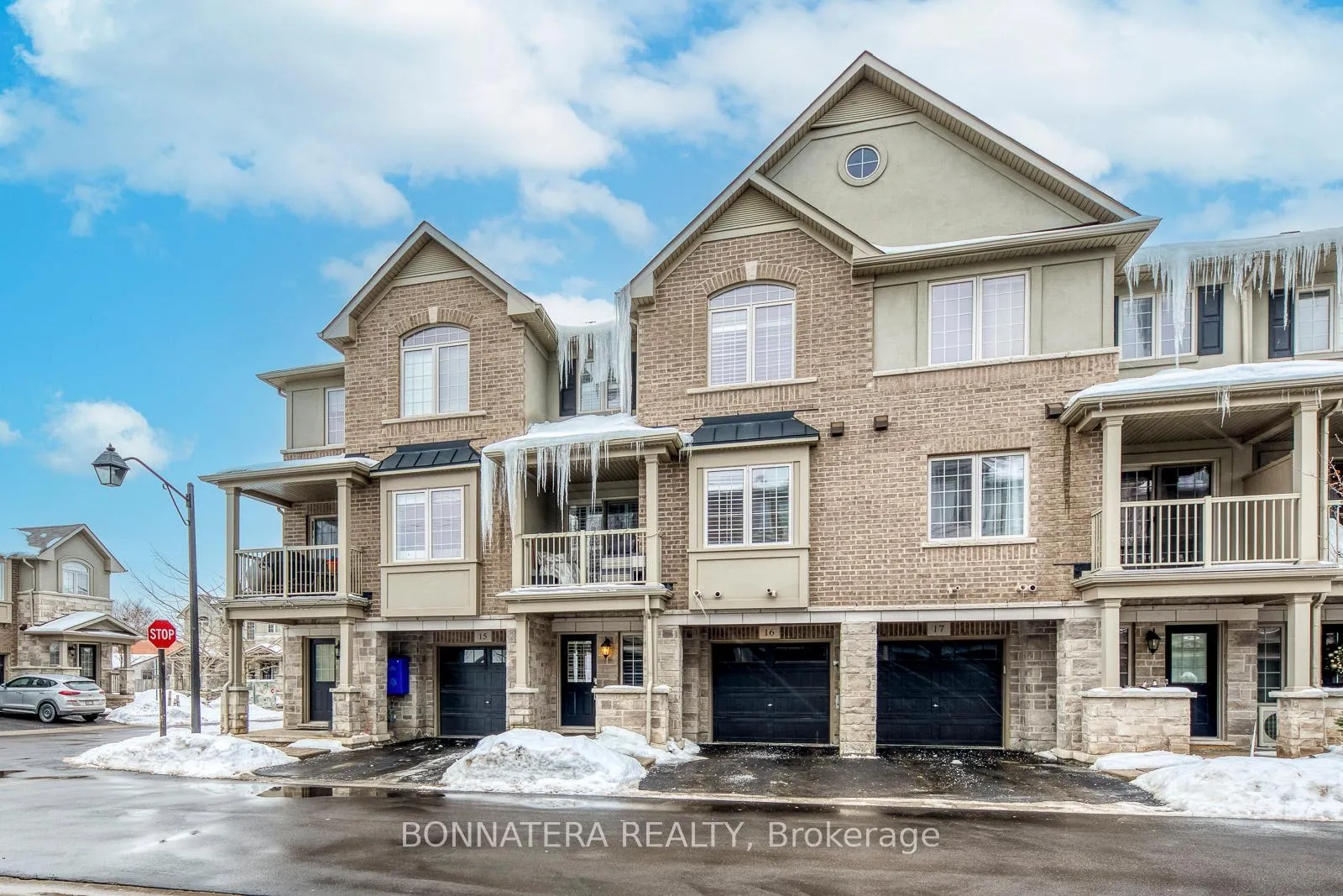 Photo 1 of Unit 16, 215 Dundas Street E, Hamilton, Waterdown — HOMEH