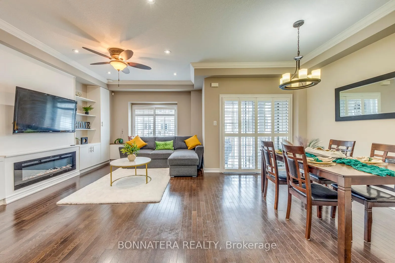 Photo 14 of Unit 16, 215 Dundas Street E, Hamilton, Waterdown — HOMEH
