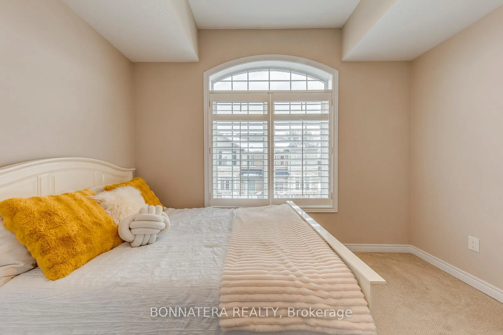 Photo 31 of Unit 16, 215 Dundas Street E, Hamilton, Waterdown — HOMEH