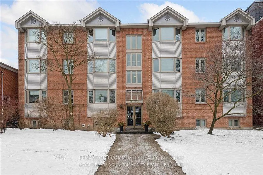 Photo 3 of Unit 201, 60 Kippendavie Avenue, Toronto, The Beaches — HOMEH
