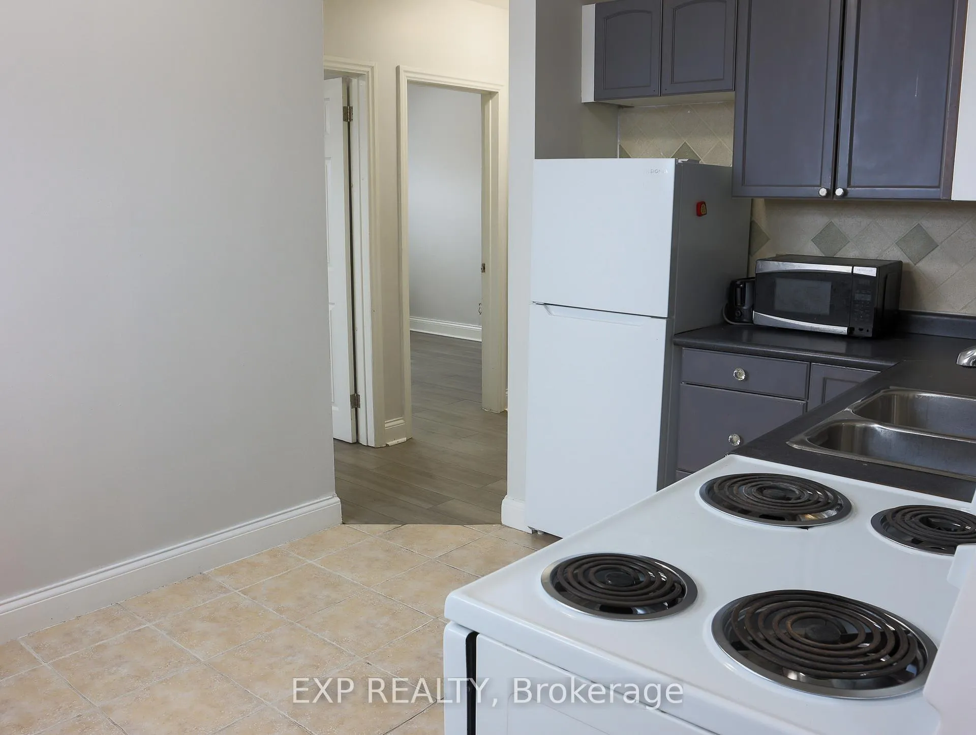 Photo 9 of Unit 8, 242 D'arcy Street, Cobourg — HOMEH