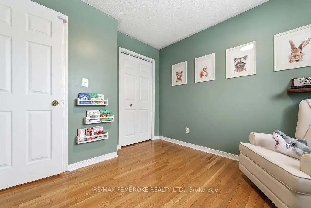 Photo 19 of 22 James Street, Petawawa — HOMEH