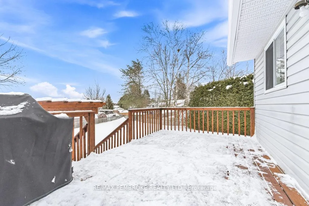Photo 32 of 22 James Street, Petawawa — HOMEH
