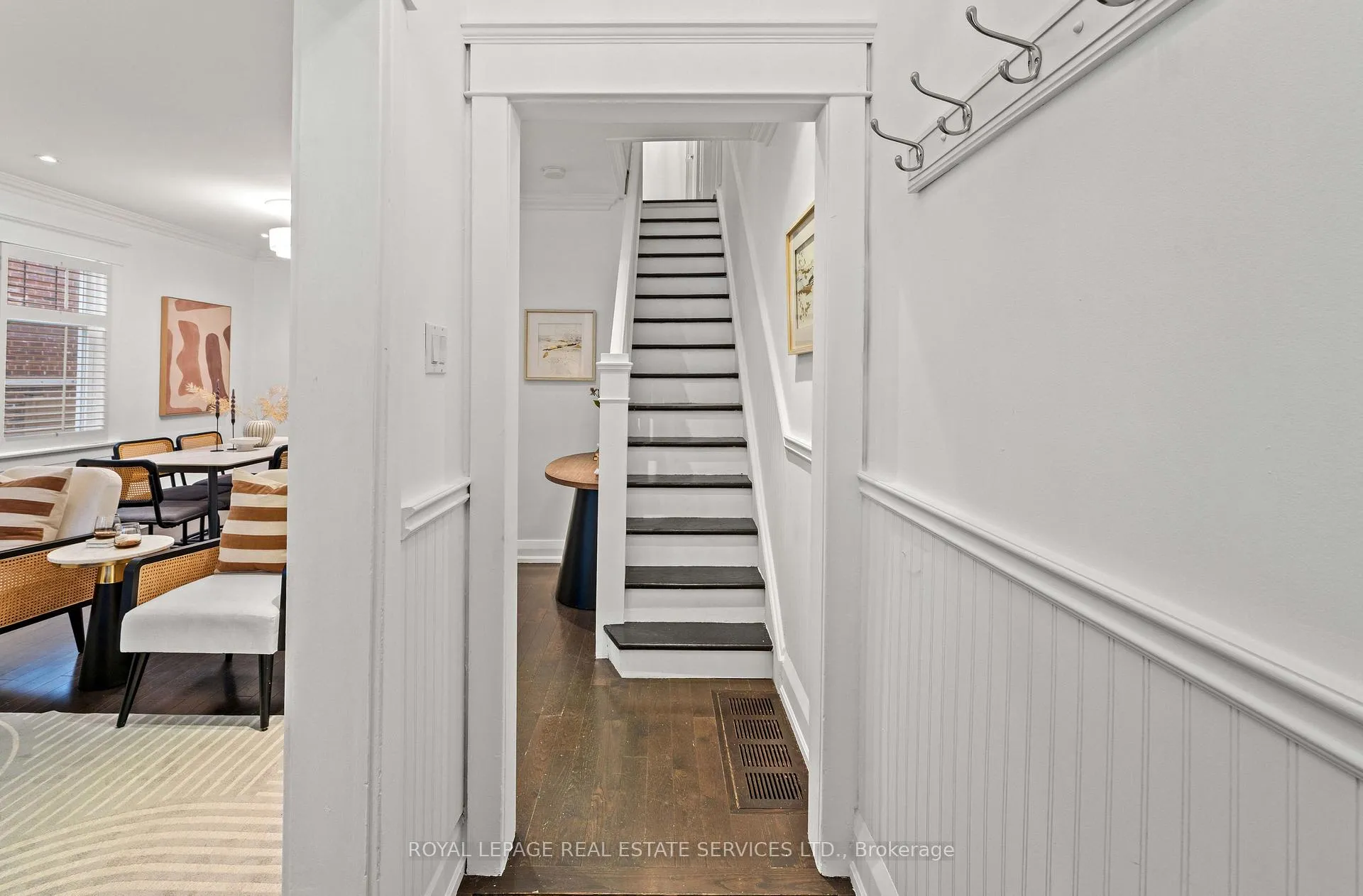 Photo 4 of 20 Roslin Avenue, Toronto, Lawrence Park North — HOMEH