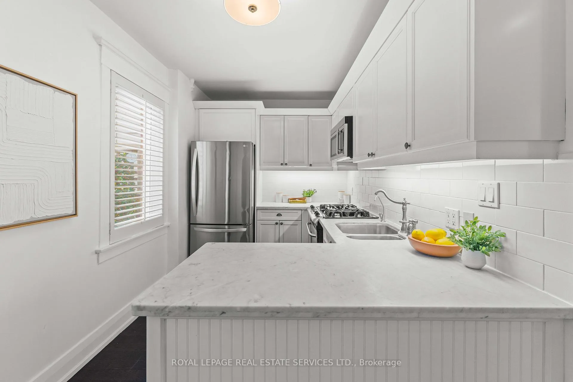 Photo 13 of 20 Roslin Avenue, Toronto, Lawrence Park North — HOMEH