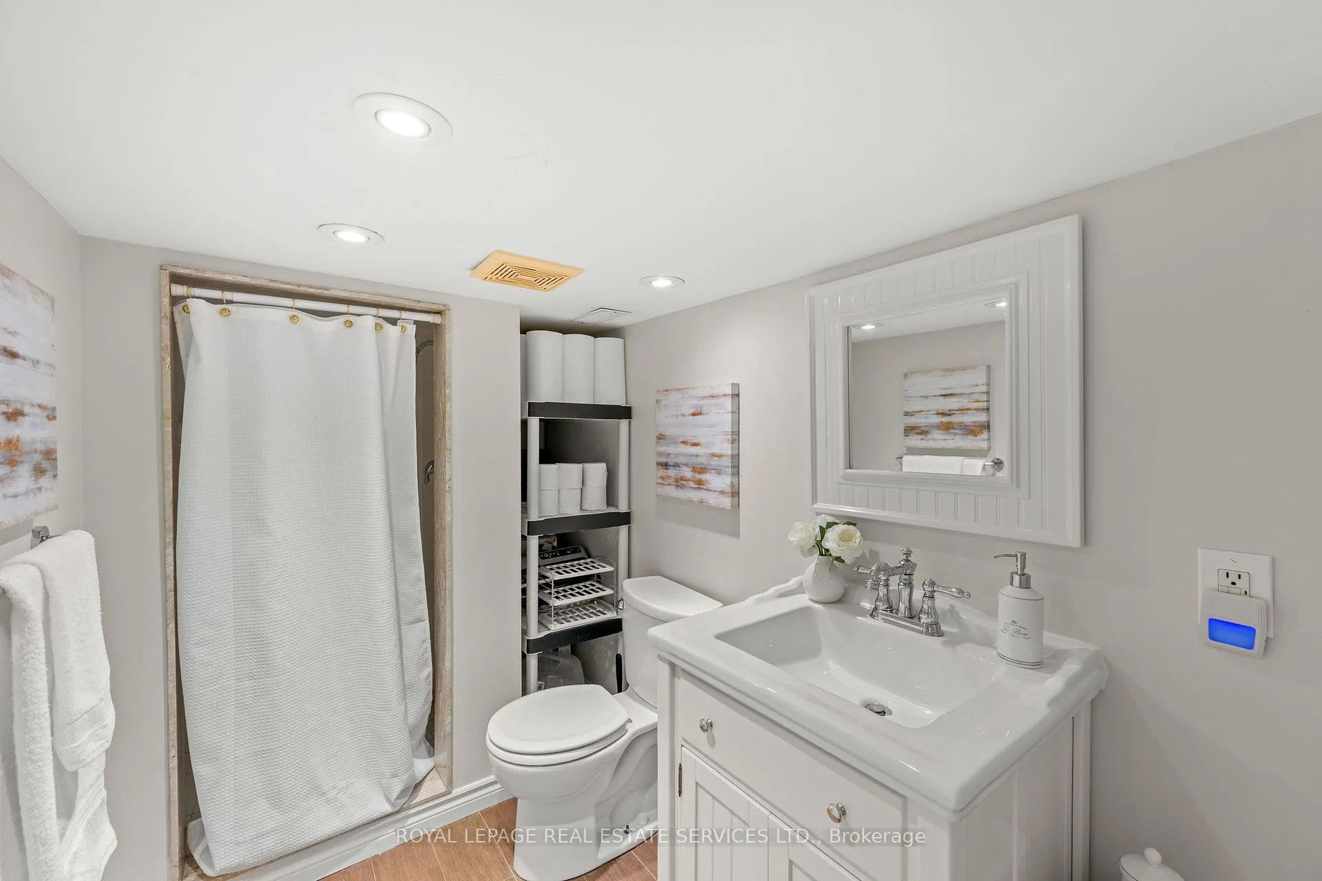Photo 27 of 20 Roslin Avenue, Toronto, Lawrence Park North — HOMEH