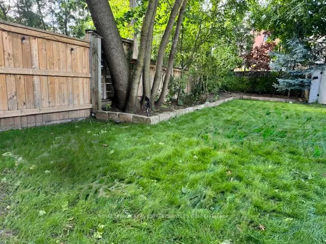Photo 32 of 20 Roslin Avenue, Toronto, Lawrence Park North — HOMEH