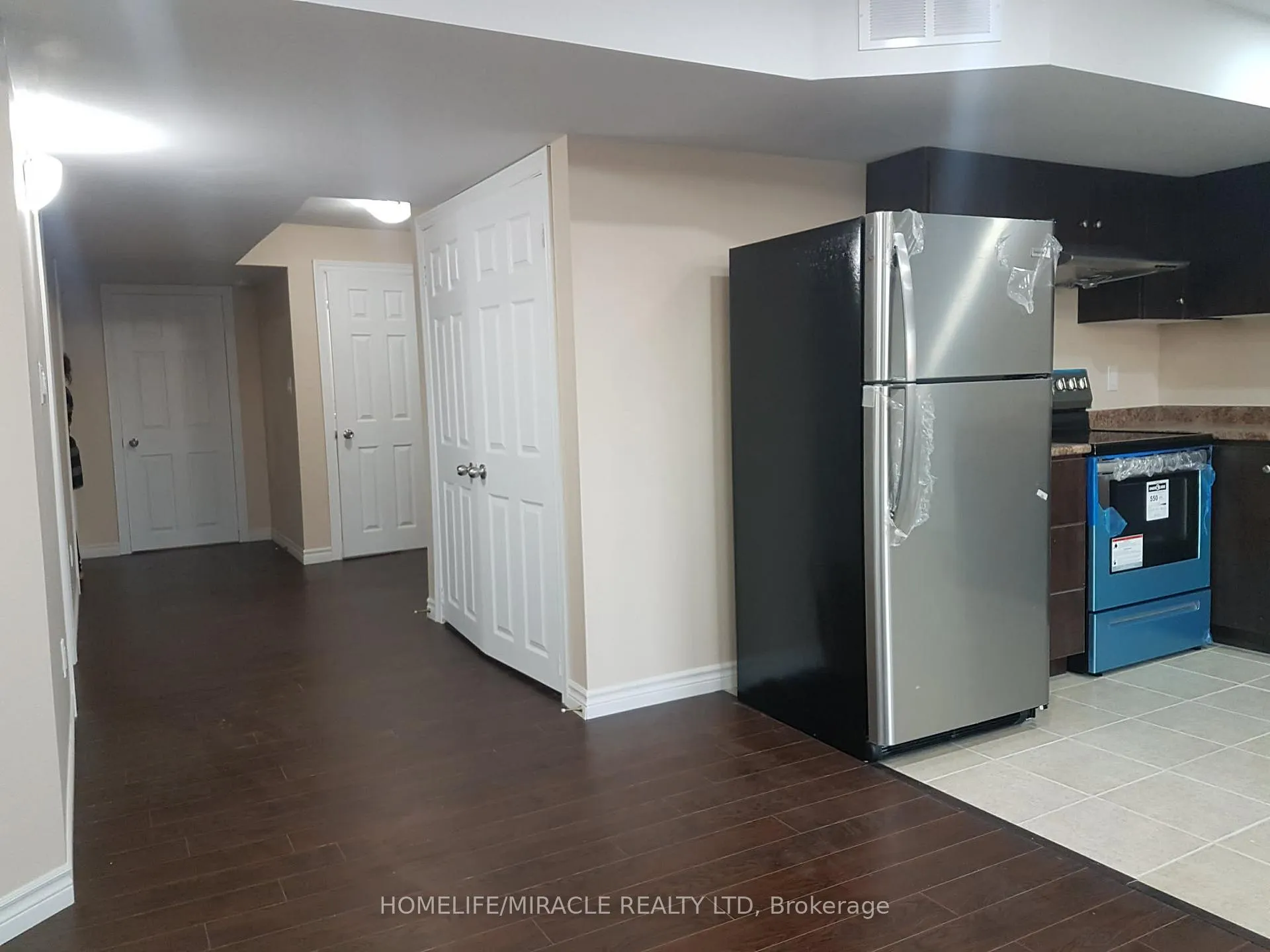 Photo 10 of 1720 Finkle Drive, Oshawa, Taunton — HOMEH