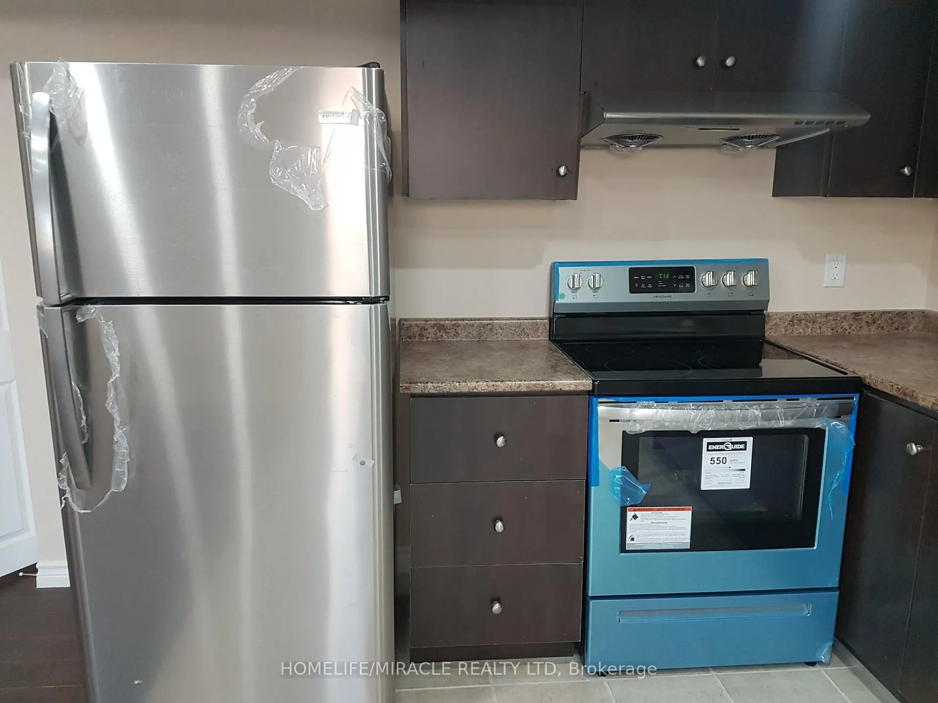 Photo 11 of 1720 Finkle Drive, Oshawa, Taunton — HOMEH