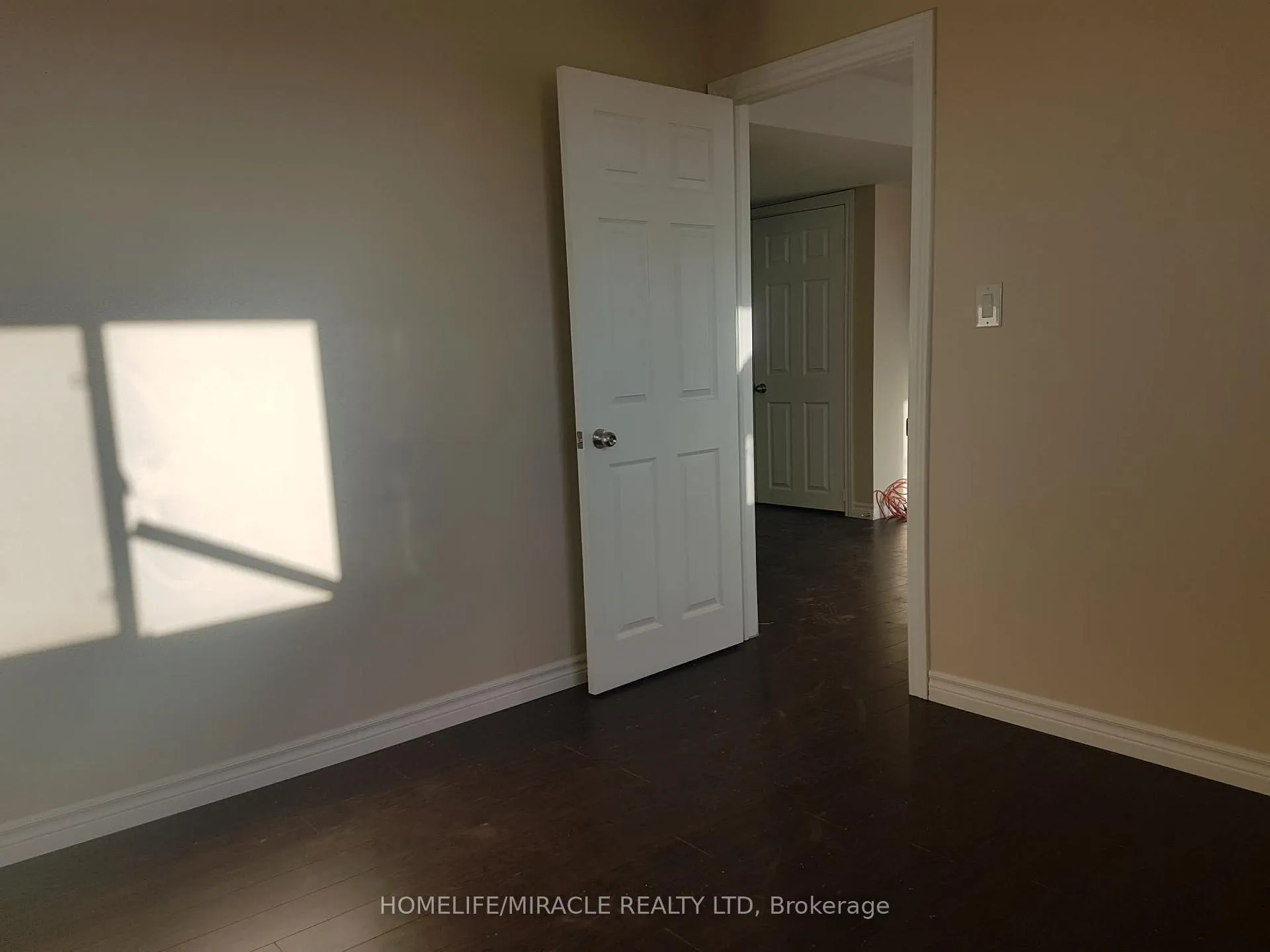 Photo 13 of 1720 Finkle Drive, Oshawa, Taunton — HOMEH