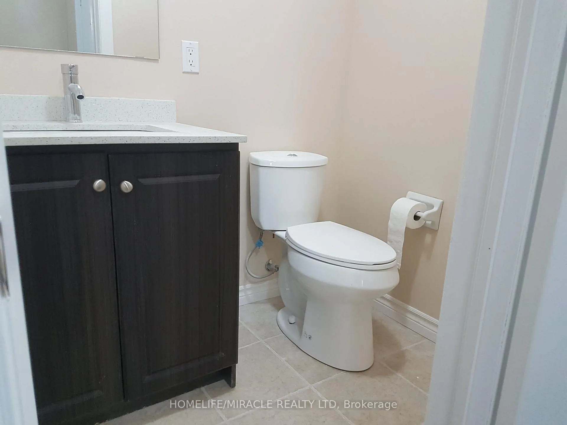 Photo 18 of 1720 Finkle Drive, Oshawa, Taunton — HOMEH
