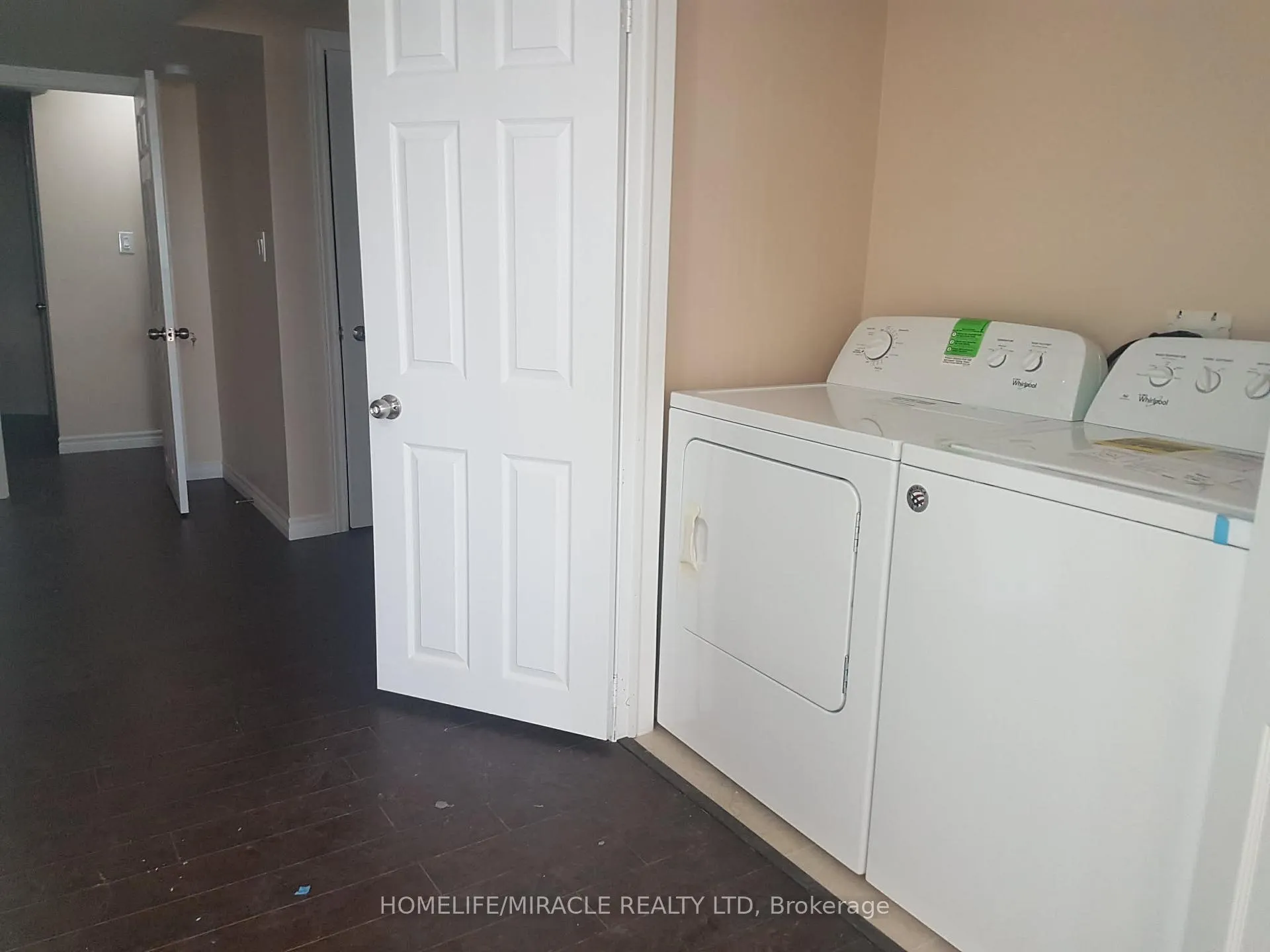 Photo 21 of 1720 Finkle Drive, Oshawa, Taunton — HOMEH