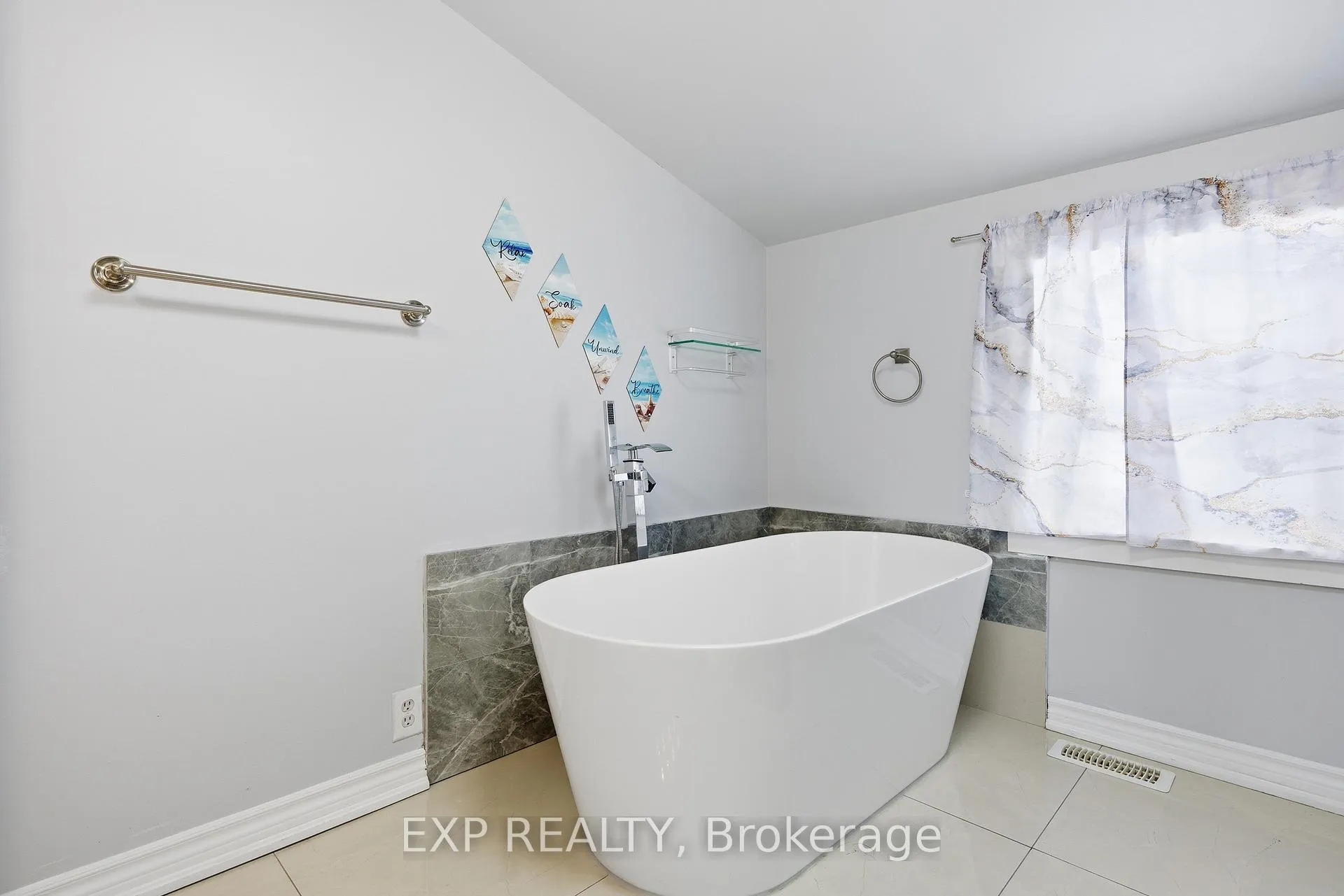 Photo 31 of 5537 Prince Edward Avenue, Niagara Falls, Hospital — HOMEH