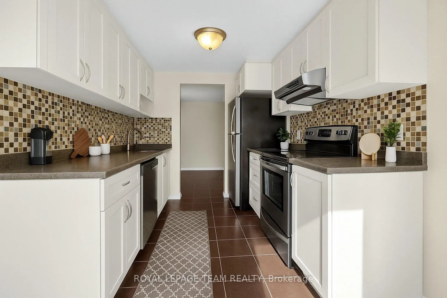 Photo 7 of 245 Garrity Crescent, Ottawa, Barrhaven - Strandherd — HOMEH