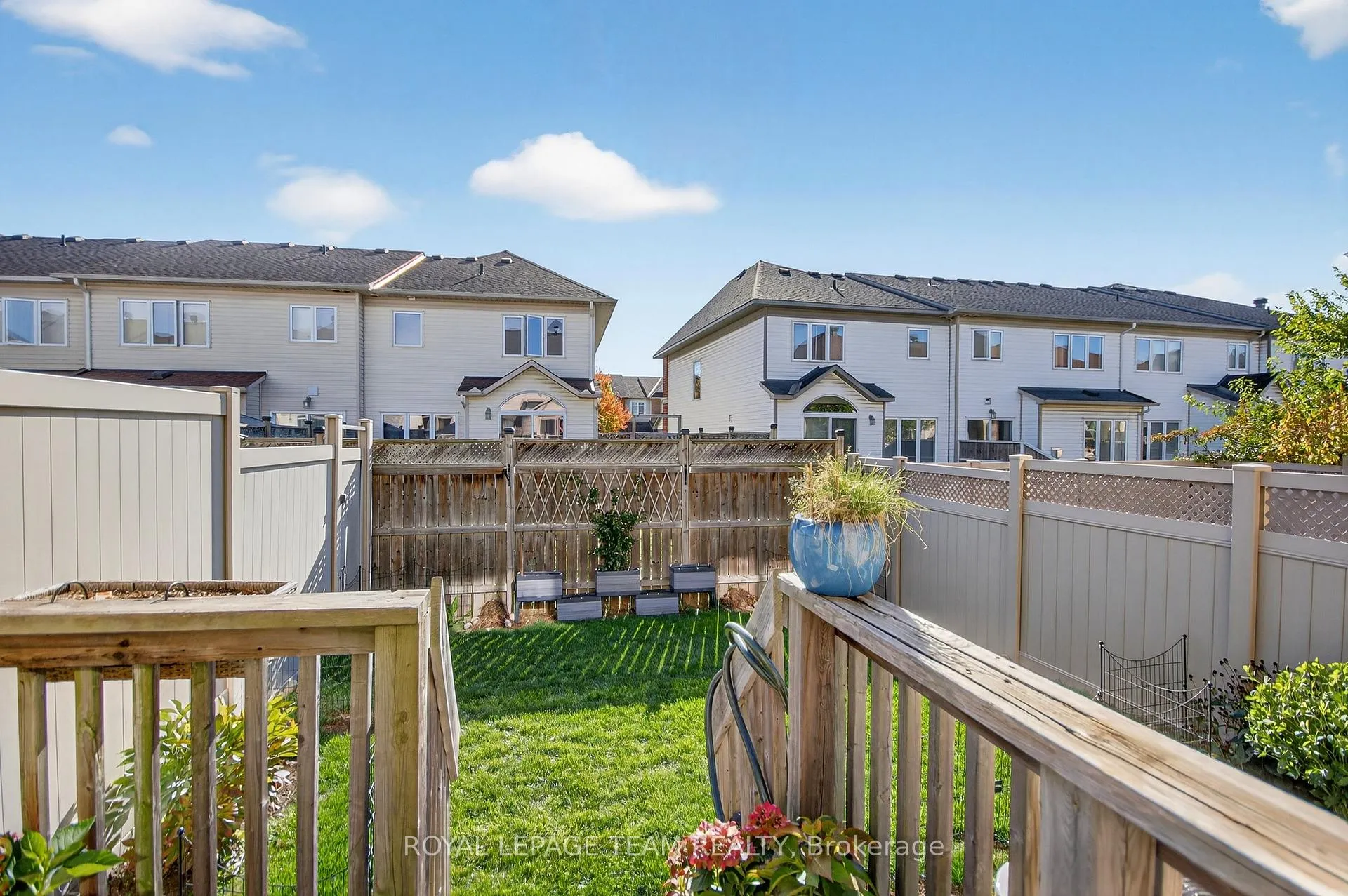 Photo 20 of 245 Garrity Crescent, Ottawa, Barrhaven - Strandherd — HOMEH