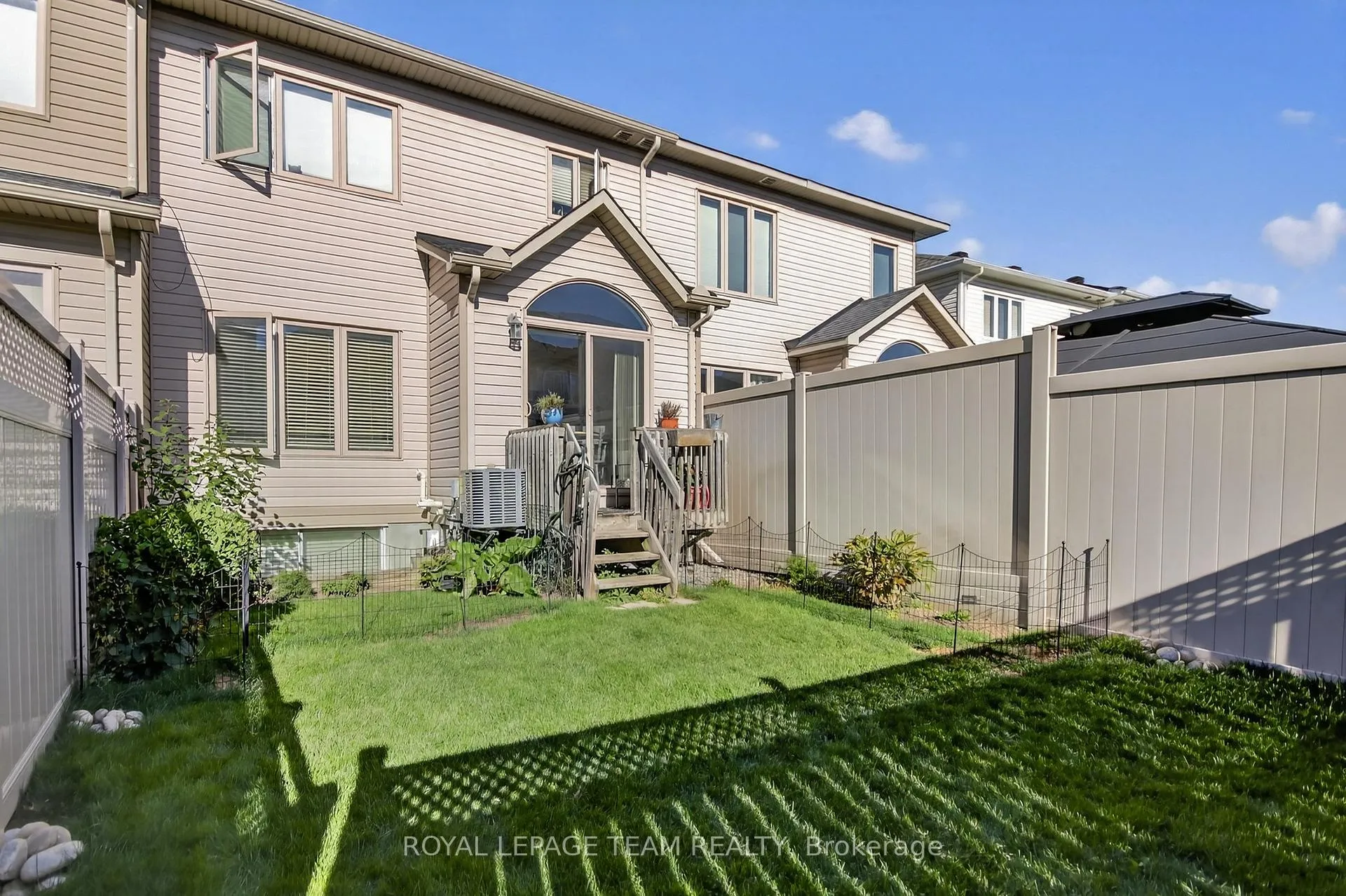 Photo 21 of 245 Garrity Crescent, Ottawa, Barrhaven - Strandherd — HOMEH