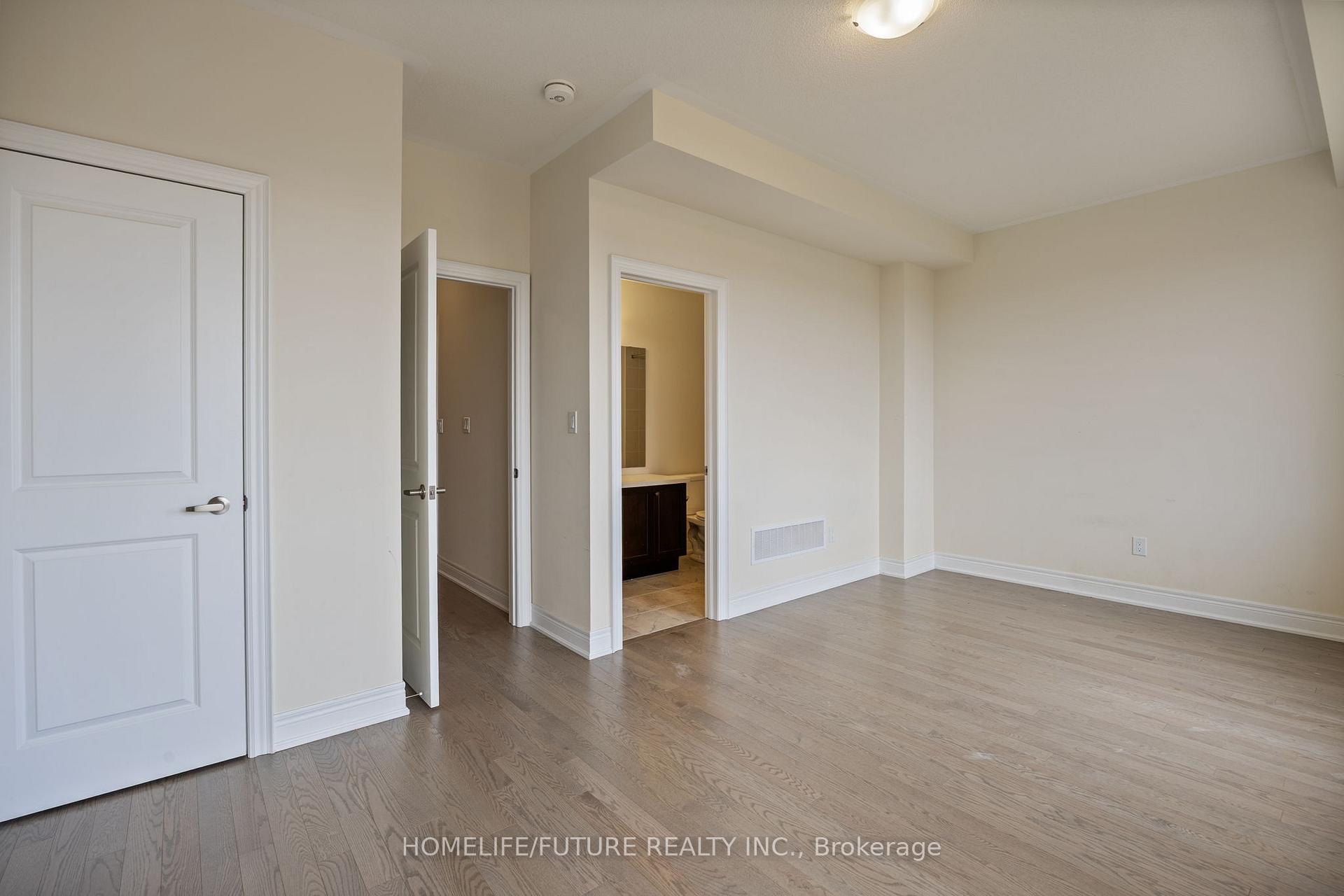 Photo 14 of 38 Andress Way, Markham, Cedarwood — HOMEH