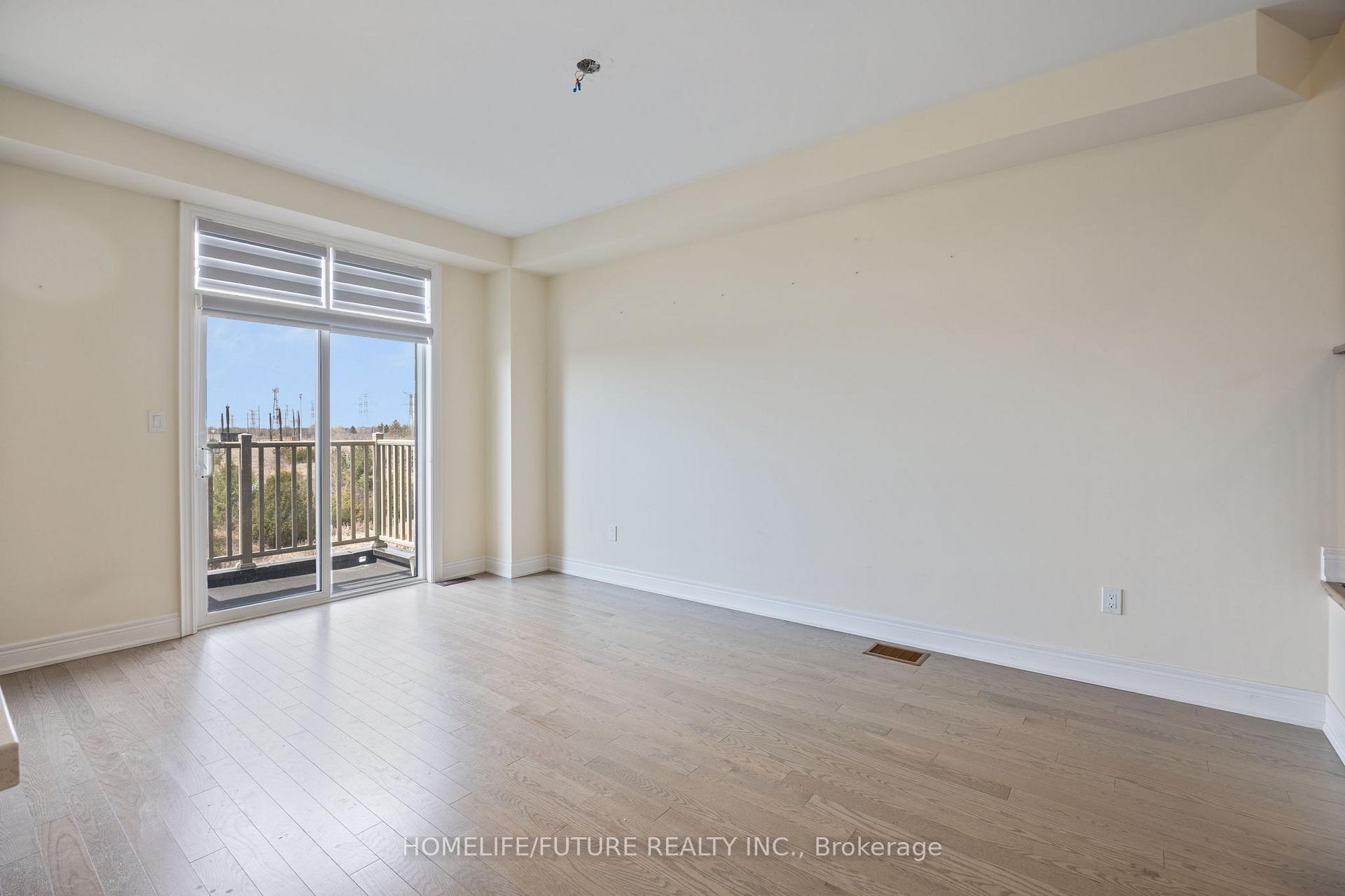 Photo 22 of 38 Andress Way, Markham, Cedarwood — HOMEH