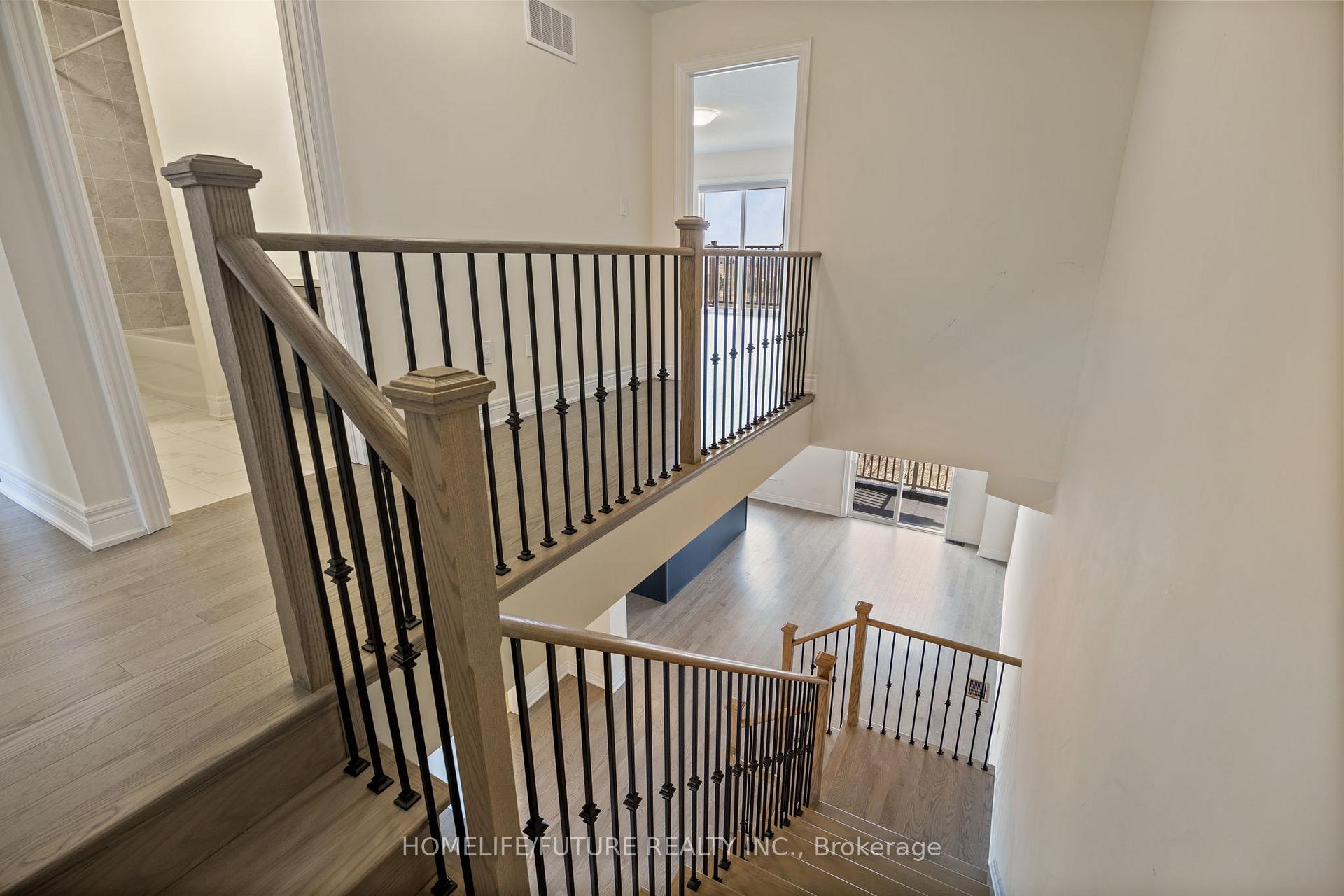 Photo 27 of 38 Andress Way, Markham, Cedarwood — HOMEH