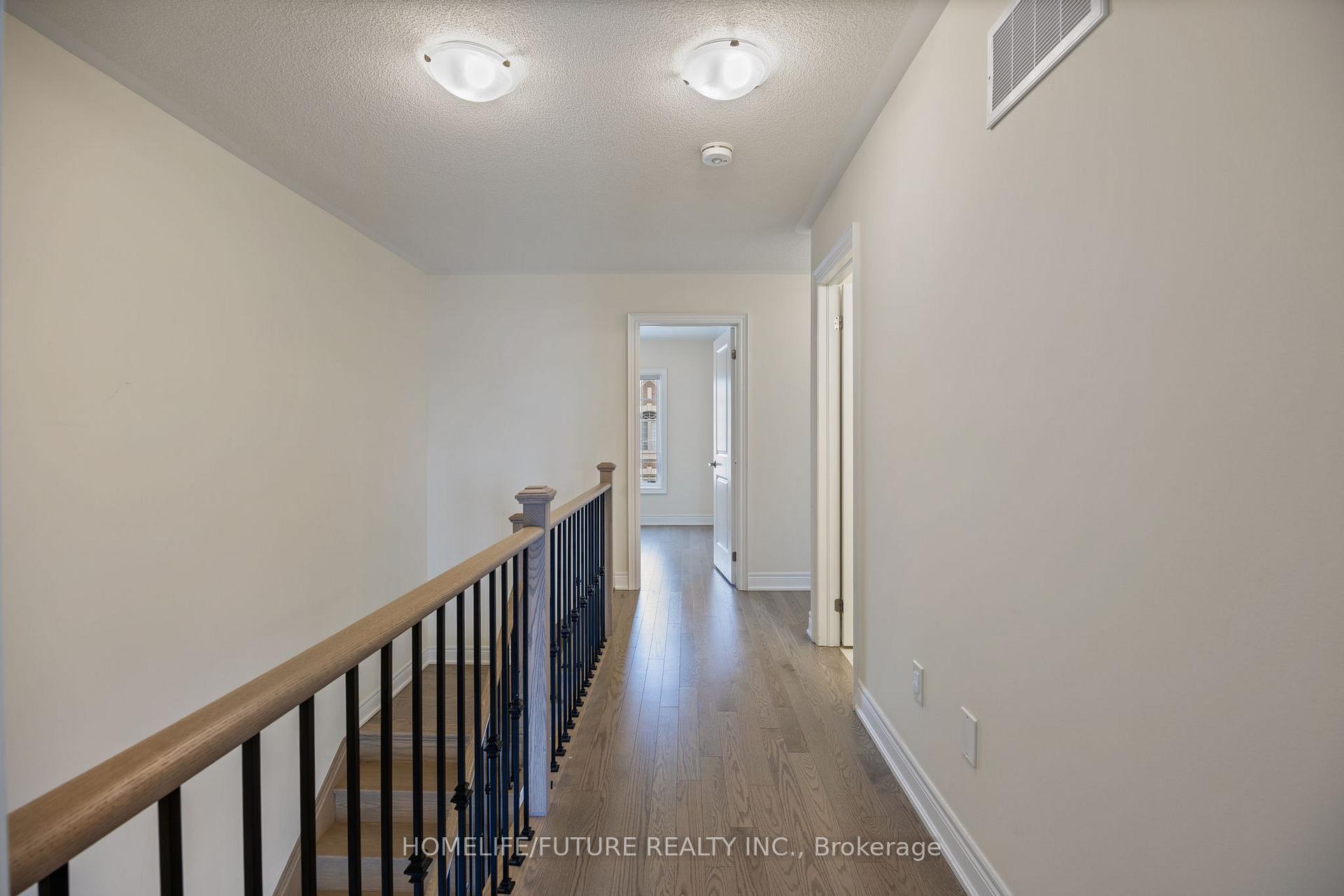 Photo 28 of 38 Andress Way, Markham, Cedarwood — HOMEH