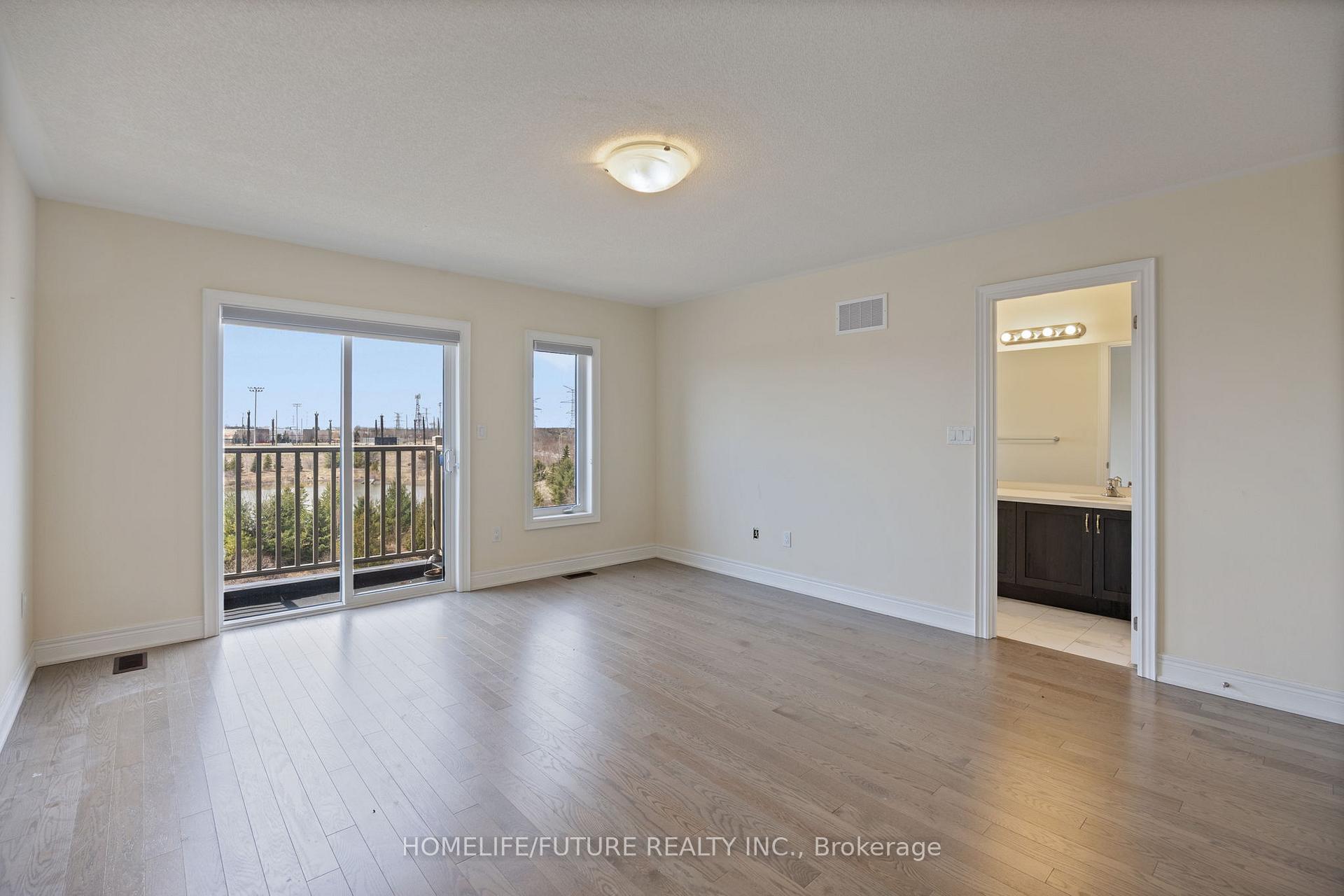 Photo 29 of 38 Andress Way, Markham, Cedarwood — HOMEH