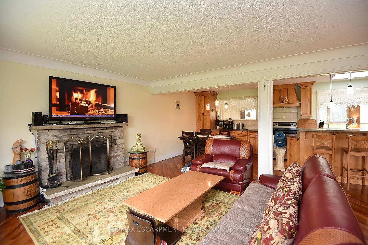 Photo 9 of 564 Evans Road, Hamilton, Rural Flamborough — HOMEH
