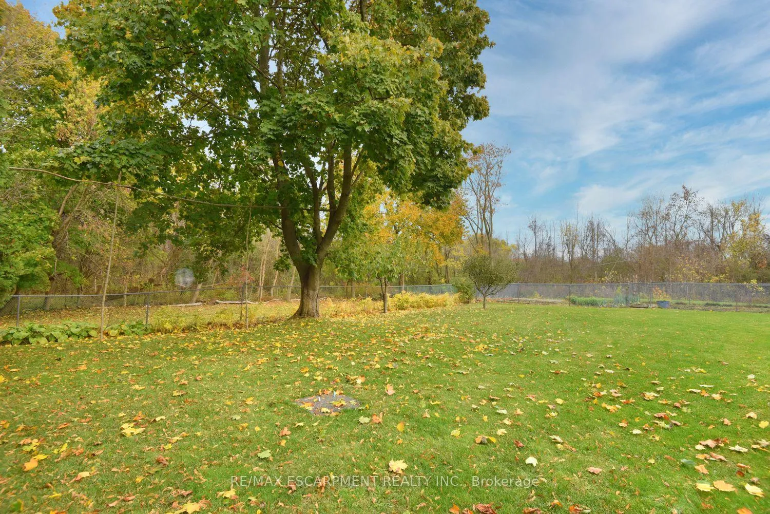Photo 38 of 564 Evans Road, Hamilton, Rural Flamborough — HOMEH