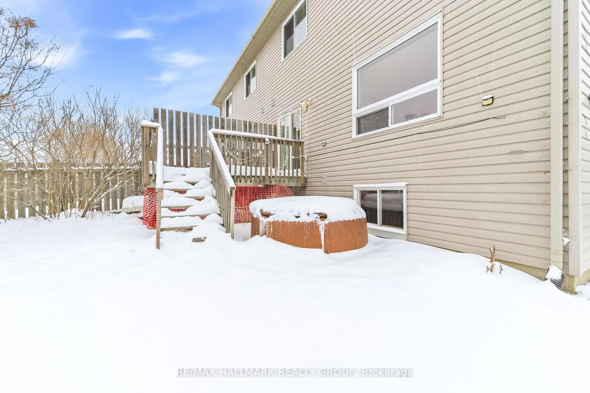 Photo 24 of 47 Ashbury Street N, Arnprior — HOMEH