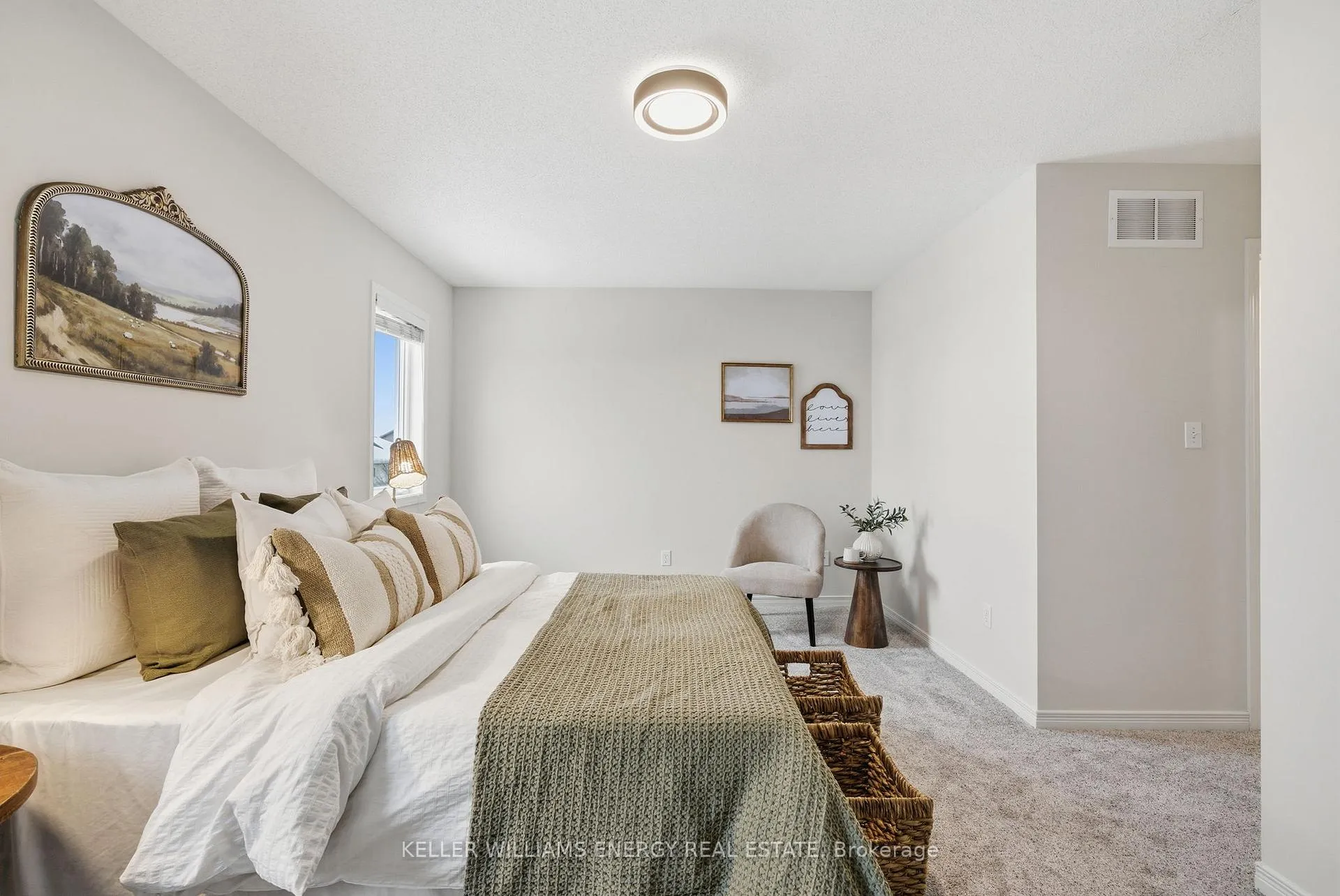 Photo 22 of Unit 32, 1280 Harmony Road N, Oshawa, Pinecrest — HOMEH