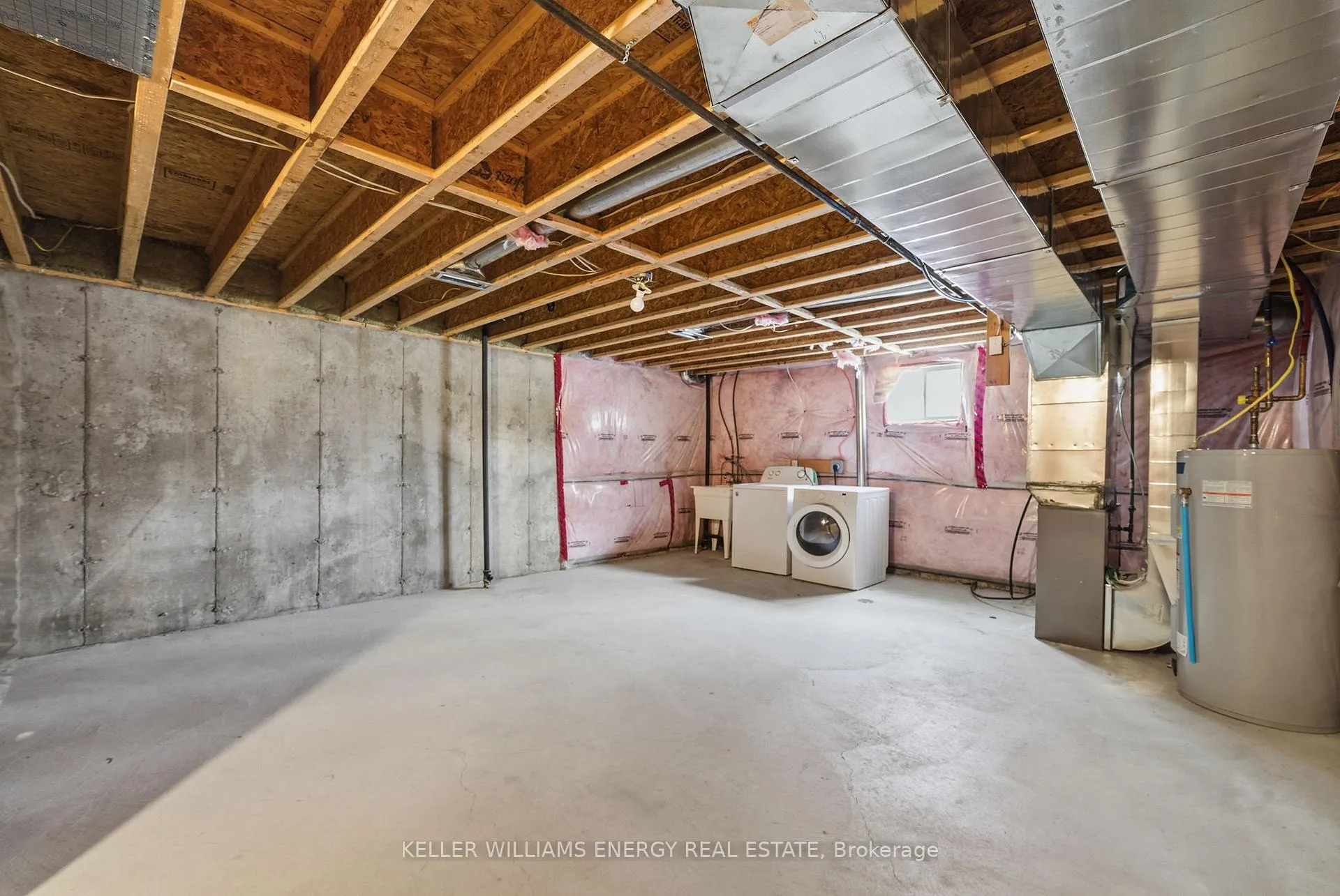 Photo 31 of Unit 32, 1280 Harmony Road N, Oshawa, Pinecrest — HOMEH