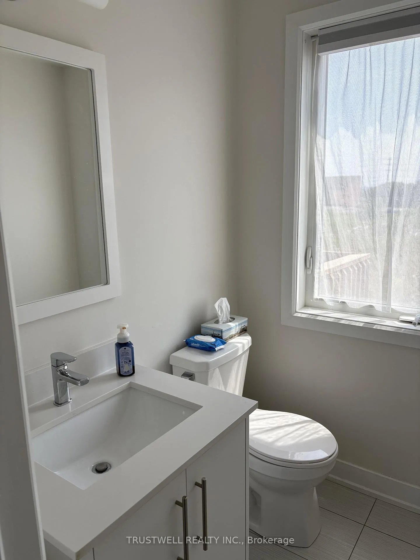 Photo 5 of 95 Donald Fleming Way, Whitby, Pringle Creek — HOMEH