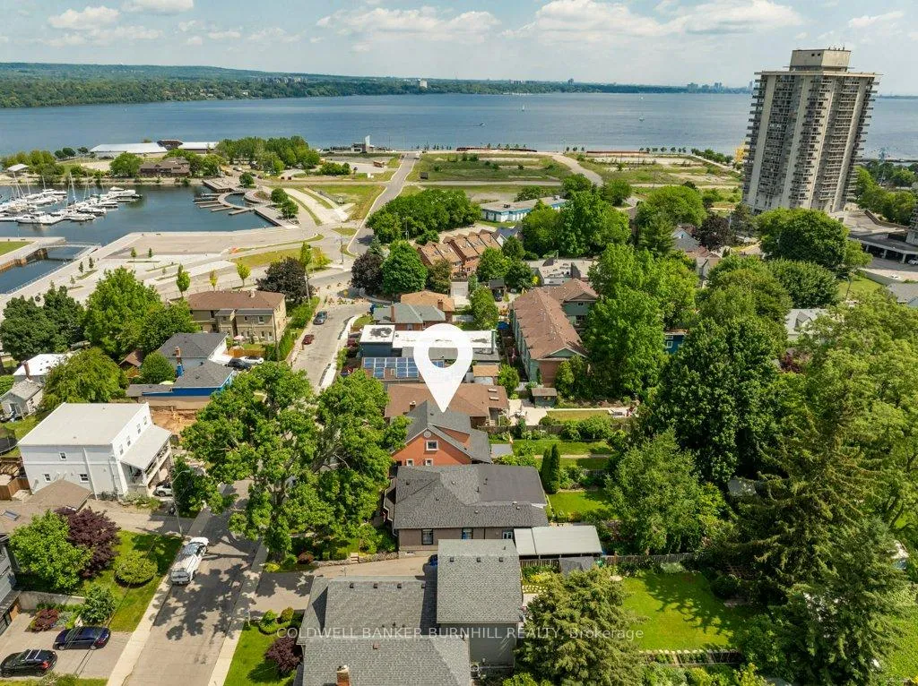Photo 5 of 550 Hughson Street N, Hamilton, North End — HOMEH