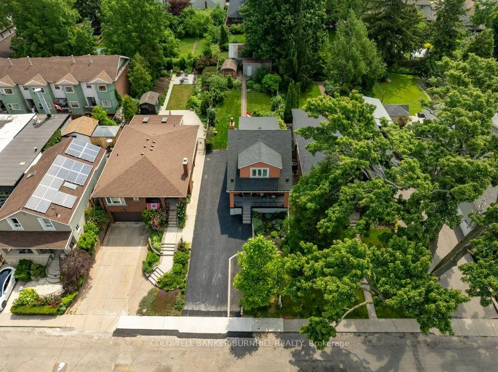 Photo 8 of 550 Hughson Street N, Hamilton, North End — HOMEH