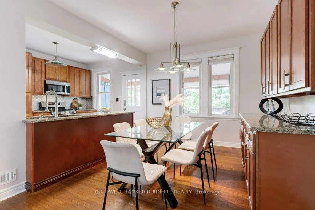 Photo 16 of 550 Hughson Street N, Hamilton, North End — HOMEH