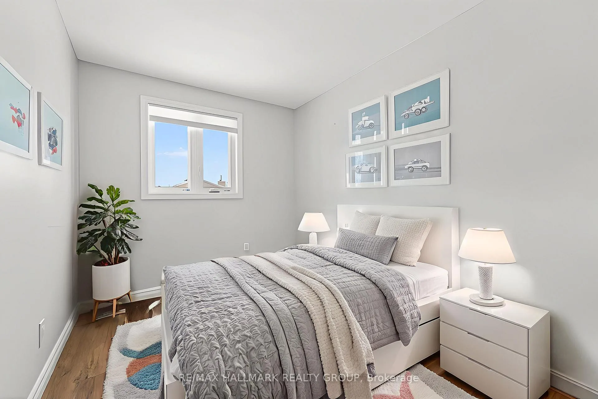 Photo 15 of 1126 Grenoble Crescent, Ottawa, Orleans Wood — HOMEH