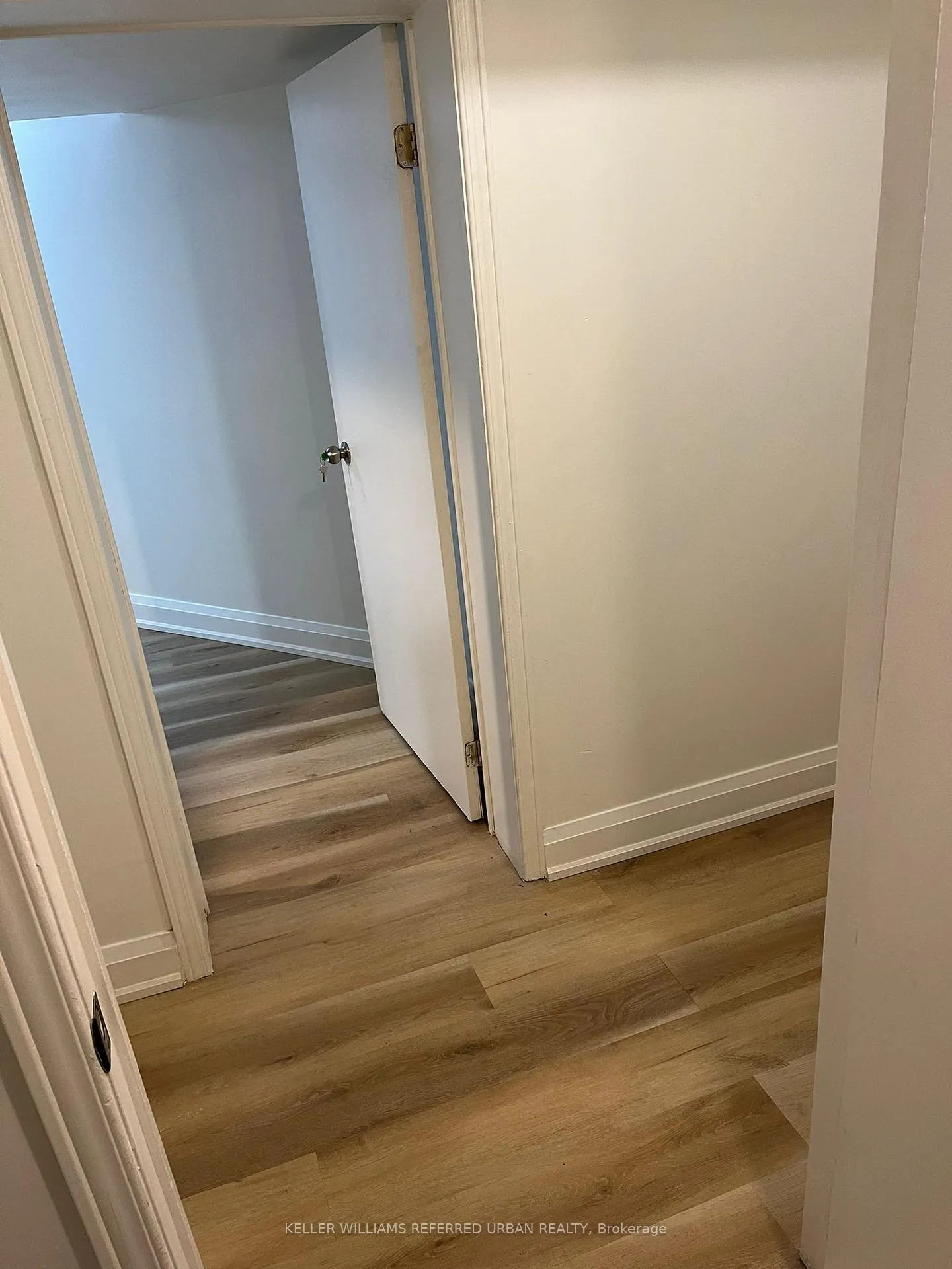Photo 9 of Unit 1, 98 Frontenac Avenue, Toronto, Bedford Park-Nortown — HOMEH