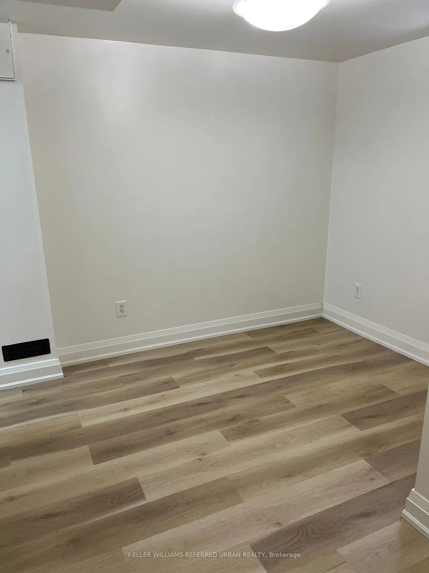 Photo 20 of Unit 1, 98 Frontenac Avenue, Toronto, Bedford Park-Nortown — HOMEH