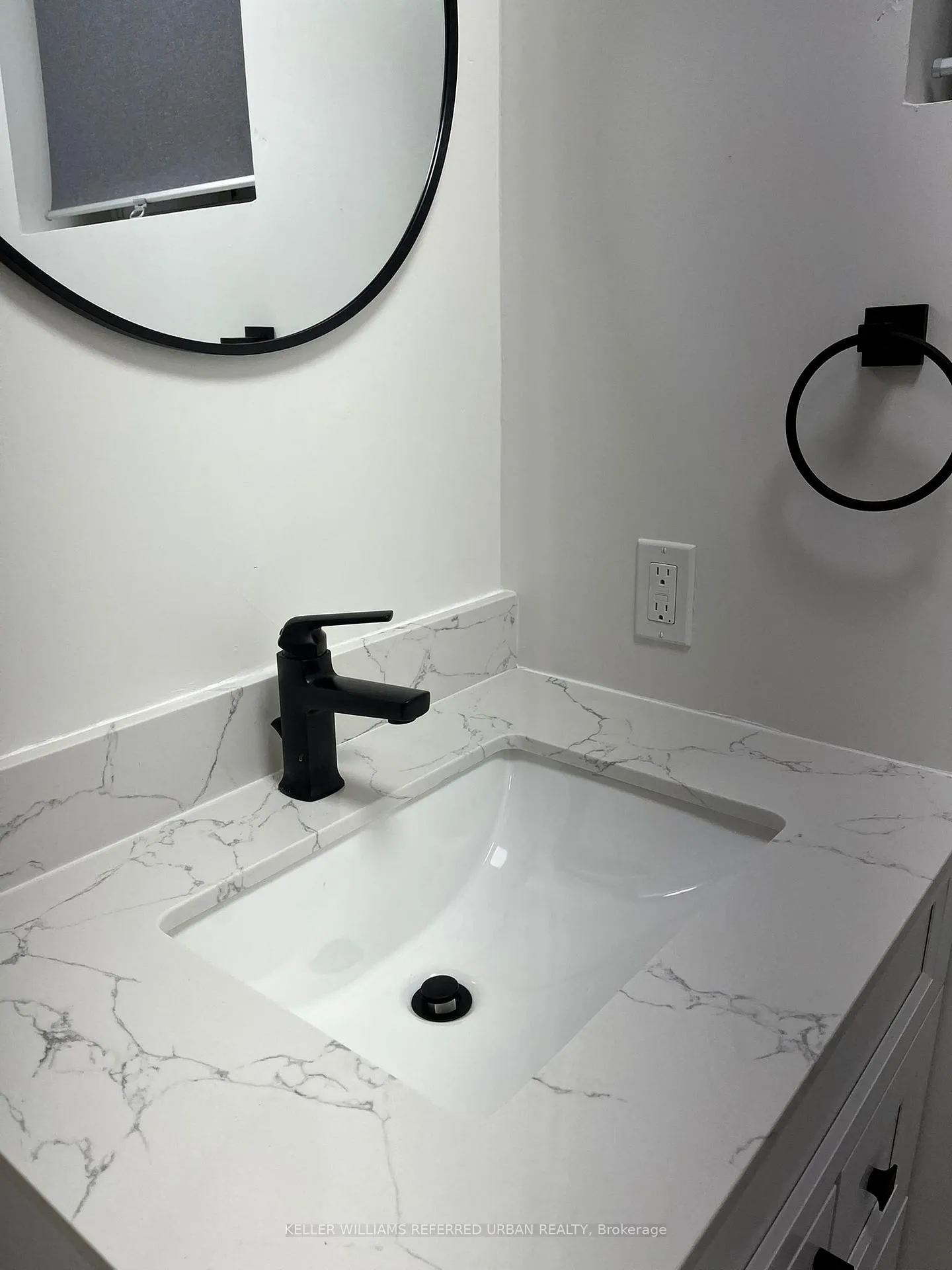 Photo 26 of Unit 1, 98 Frontenac Avenue, Toronto, Bedford Park-Nortown — HOMEH
