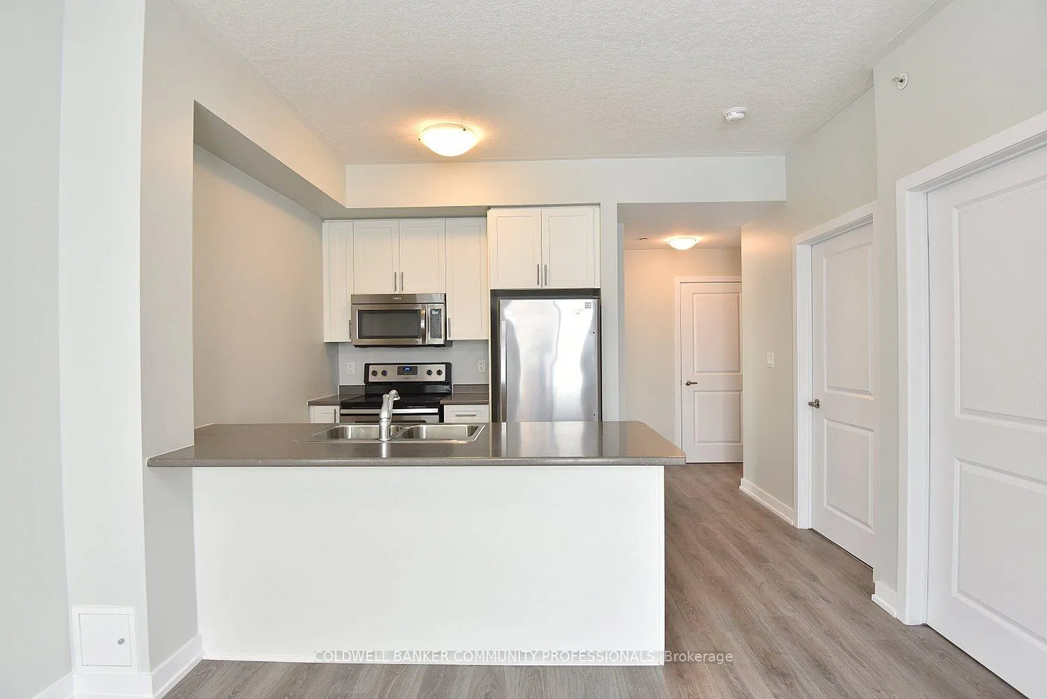 Photo 16 of Unit 108, 35 Southshore Crescent, Hamilton, Lakeshore — HOMEH