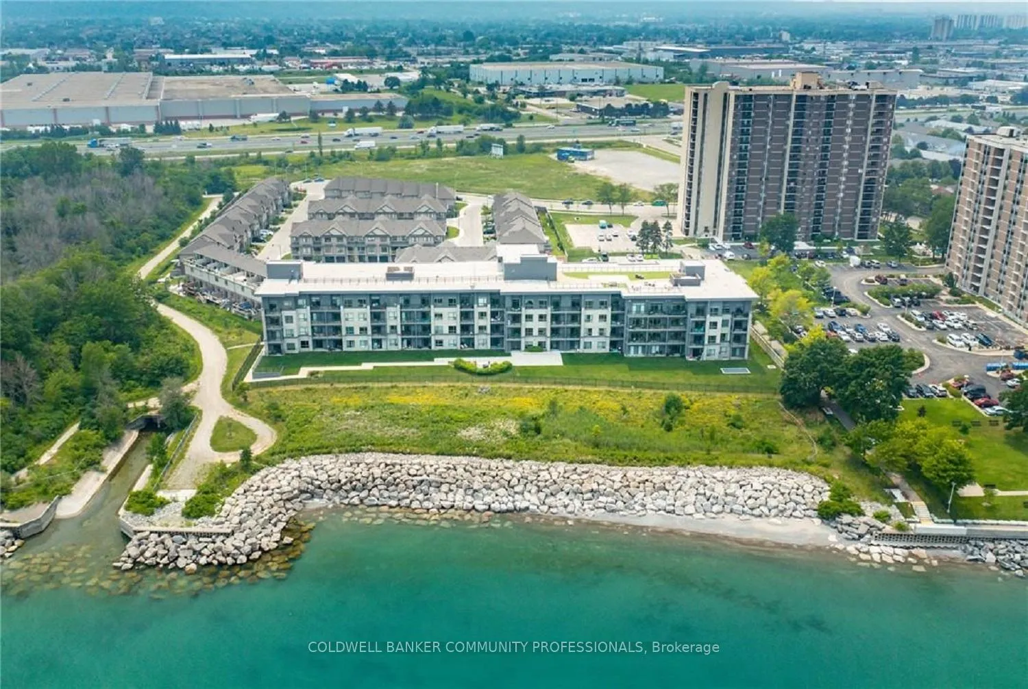Photo 34 of Unit 108, 35 Southshore Crescent, Hamilton, Lakeshore — HOMEH