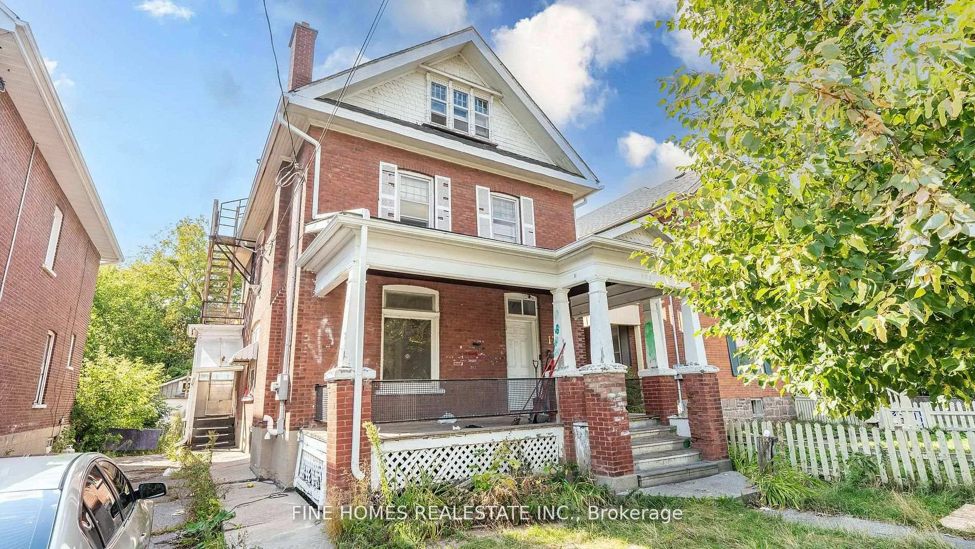 Front of 175 Metcalfe Street