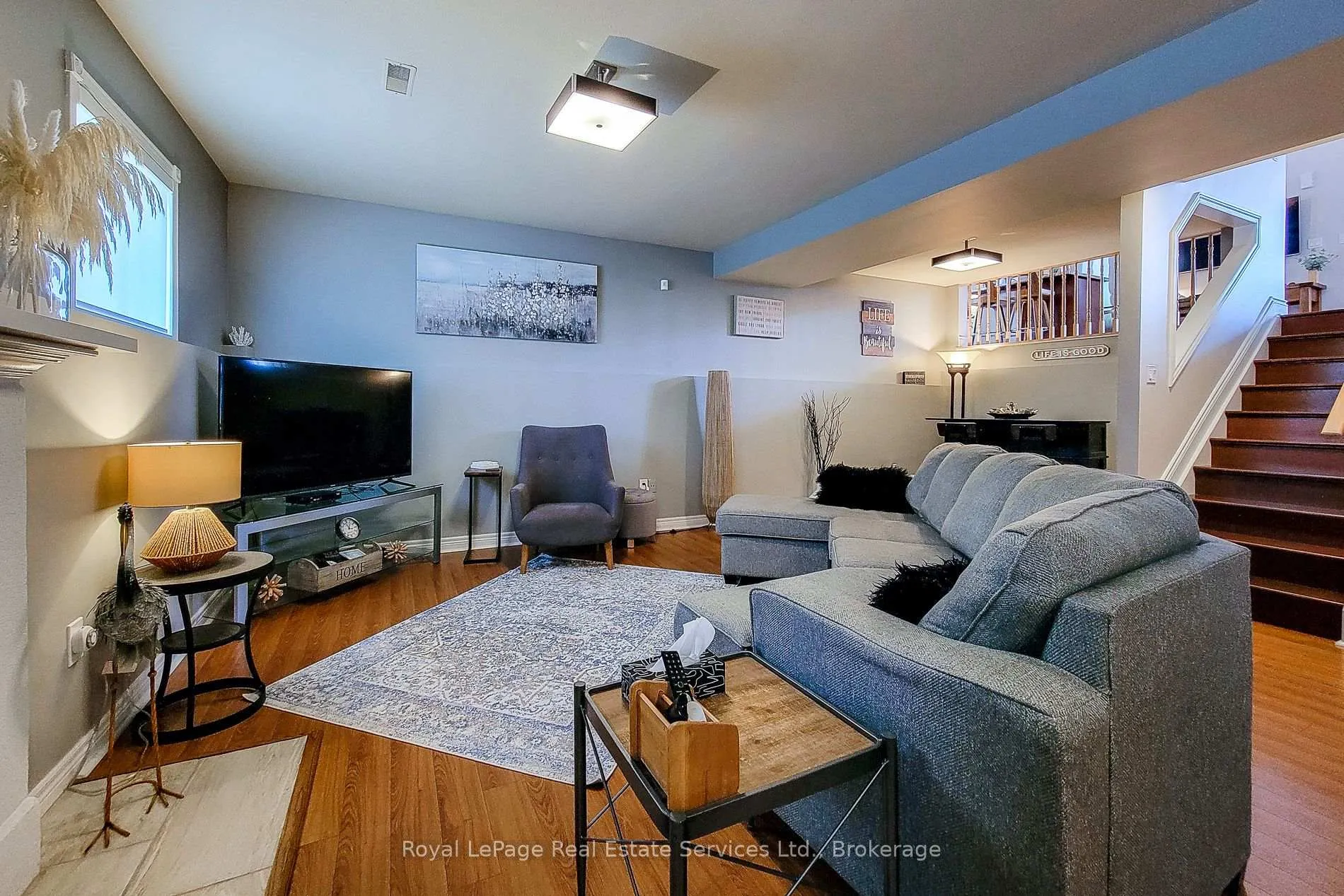 Photo 31 of 8111 Woodsview Crescent, Niagara Falls, Ascot — HOMEH