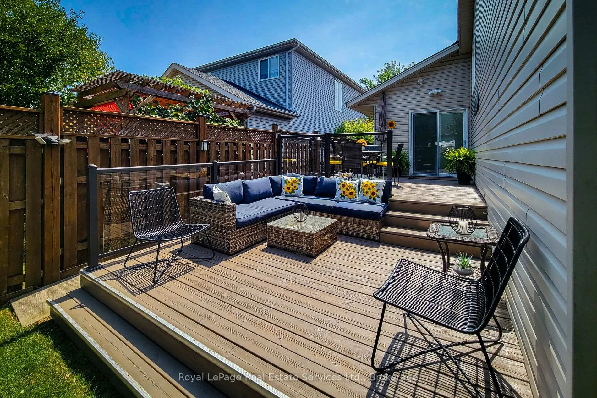 Photo 44 of 8111 Woodsview Crescent, Niagara Falls, Ascot — HOMEH