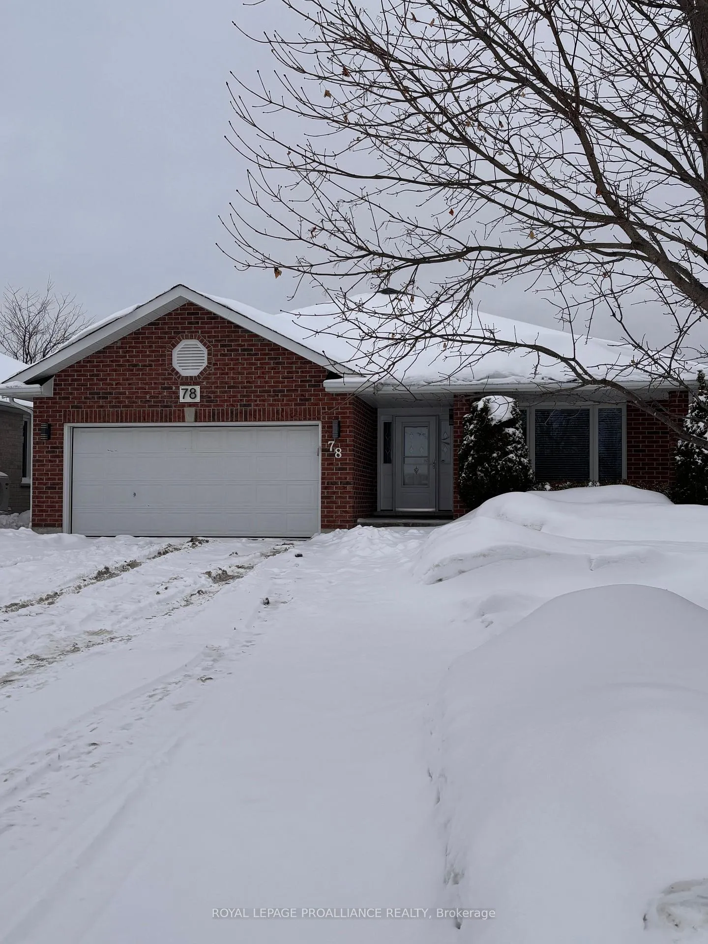 Photo 2 of 78 Hickory Grove, Belleville, Belleville Ward — HOMEH