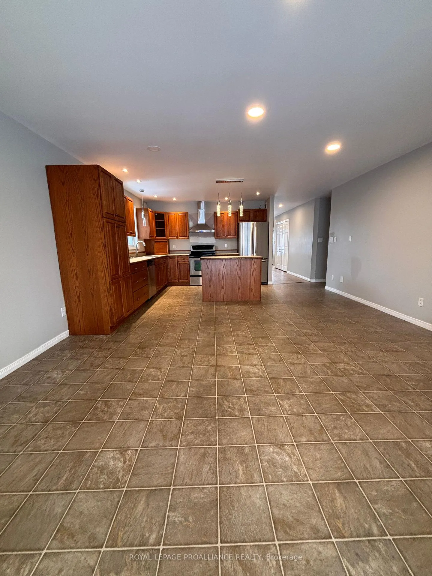Photo 5 of 78 Hickory Grove, Belleville, Belleville Ward — HOMEH