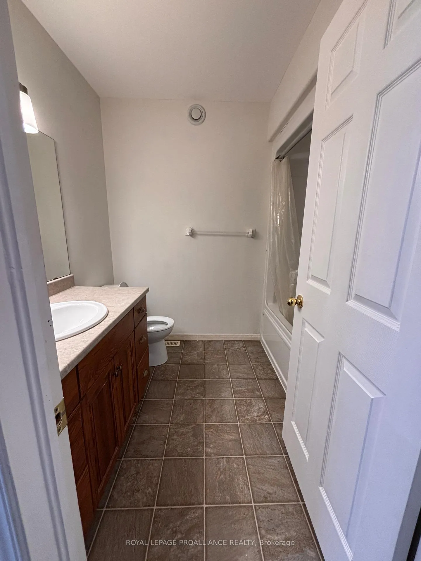 Photo 9 of 78 Hickory Grove, Belleville, Belleville Ward — HOMEH