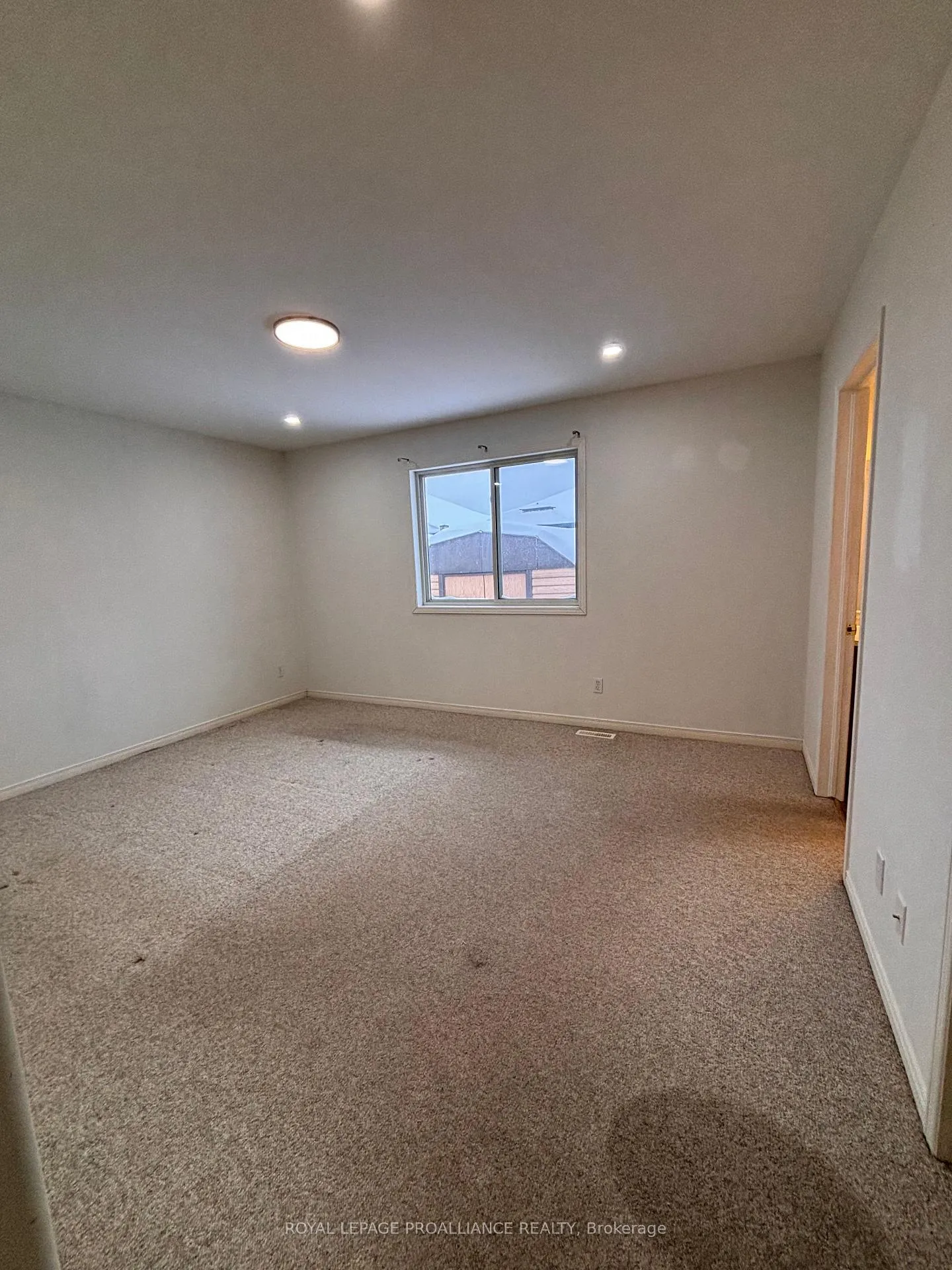 Photo 10 of 78 Hickory Grove, Belleville, Belleville Ward — HOMEH