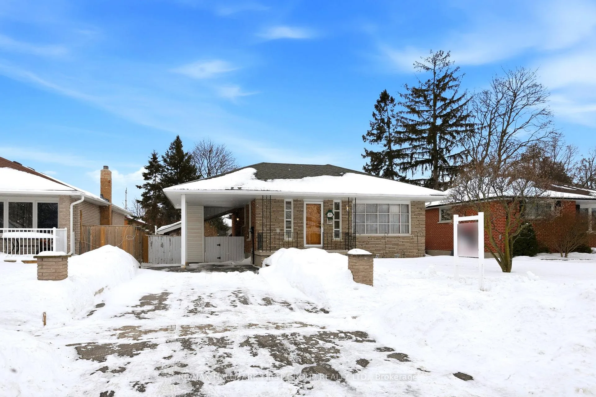 Photo 1 of 59 Seneca Avenue, Oshawa, Samac — HOMEH